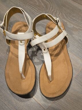 Chaps White T-Strap Women's Sandals with Gold Accents